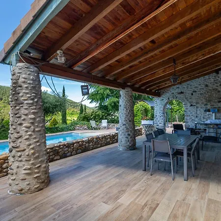 D'hotes Mondon Le Bed & Breakfast